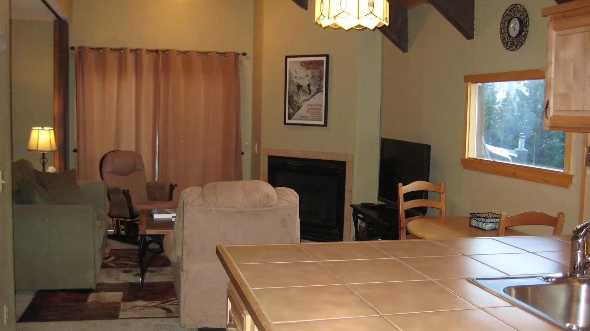 Mammoth View Villas Mammoth Reservation Bureau マンモス・レイクス 0*,